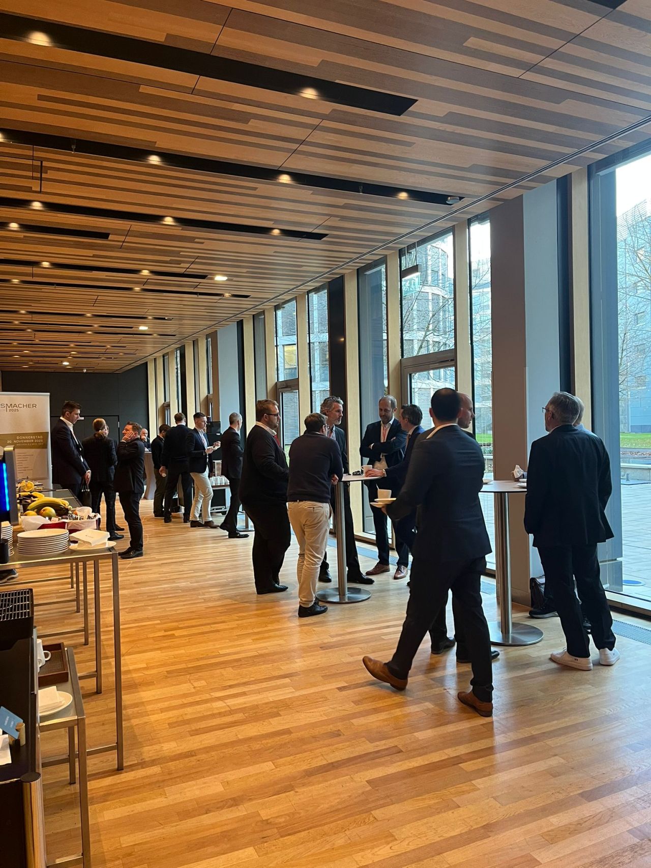 1763821000624 Teilnehmende beim Fondsmacherforum 2025